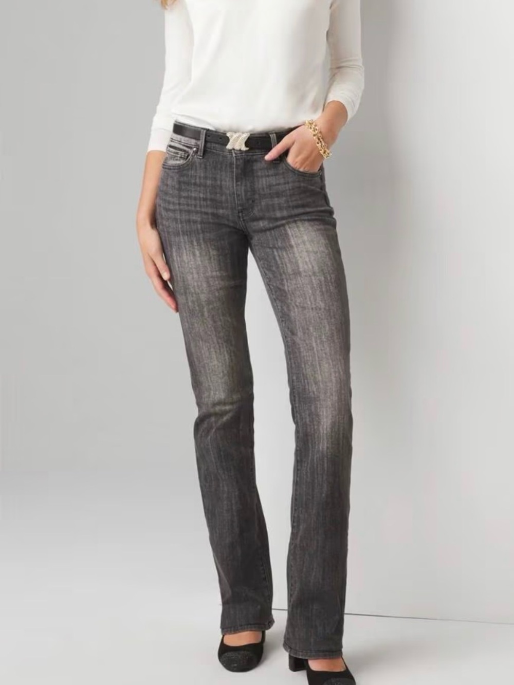 SZ12 NWOT White House Black Market Mid Rise Boot Grey wash/Black Jeans